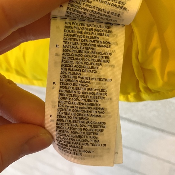 Adidas Bright Yellow Lightweight Puffer jacket Size S - Picture 11 of 14